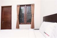 Reddoorz @ Kubu Anyar 2 Hotel 3*